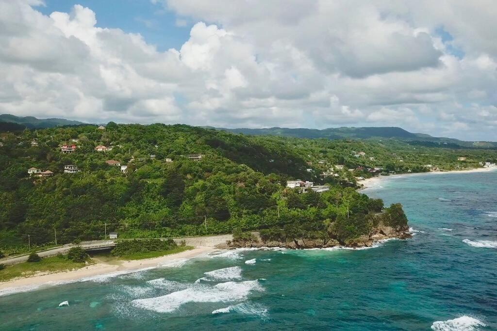I View - In Long Bay Villa Exterior photo